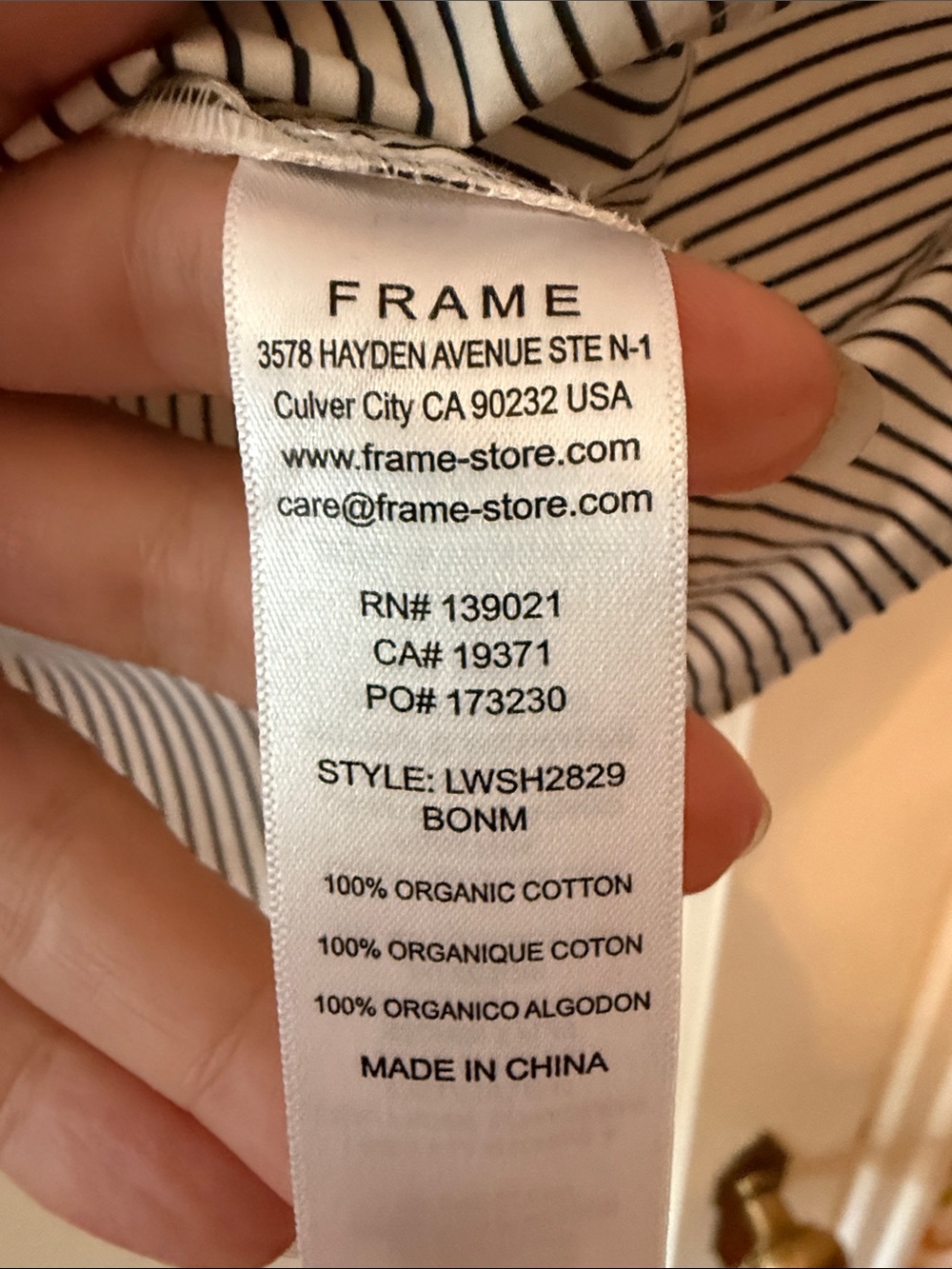 FRAME Split Neck Organic Cotton Popover top - Picture 4 of 5